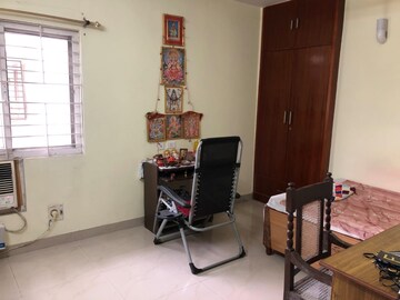 Living Room in 3 BHK Apartment at Alaknanda Apartment Gomti Nagar, Gomti Nagar – for Rent