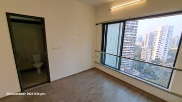 Room in 2 BHK Apartment at Ashok Gardens, Sewri – for Sale