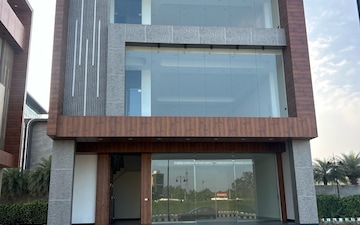 Showroom For Rent in Ansals Sushant City