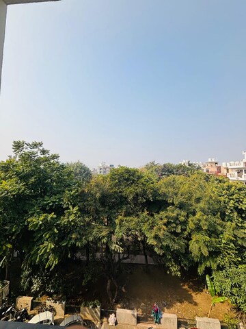 3 BHK Builder Floor – Garden View at Sector 46 - for Rent