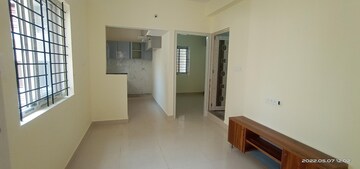 Room in 2 BHK Builder Floor at Hsr Layout – for Rent