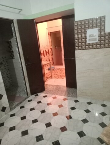 2 BHK Villa For Rent in Aliganj