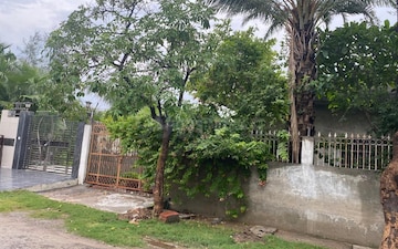 Plot For Sale in Sector 82