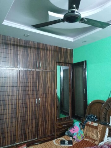 Living Room in 1.5 BHK Builder Floor at Shastri Nagar – for Rent