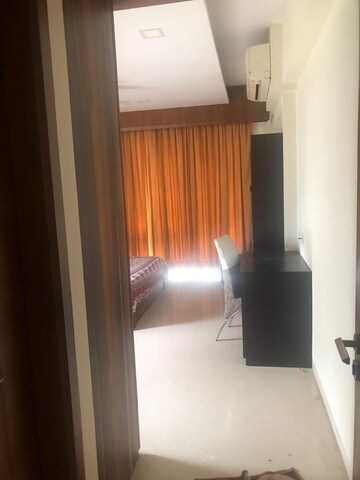 Living Room in 4 BHK Apartment at Basant Garden – for Rent