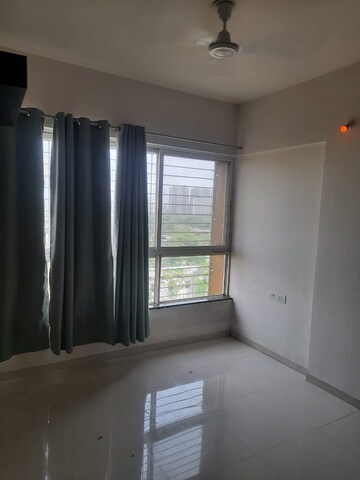 Room in 1 BHK Apartment at Dreams Aakruti, Hadapsar – for Rent