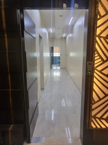 Building Lobby in  Office Space at Satra Plaza, Sector 19d – for Rent