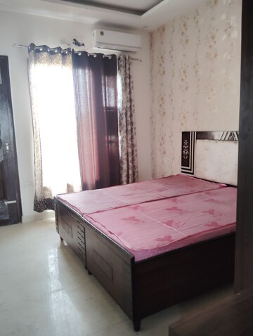 Bedroom in 2 BHK Apartment at Sector 127 – for Rent