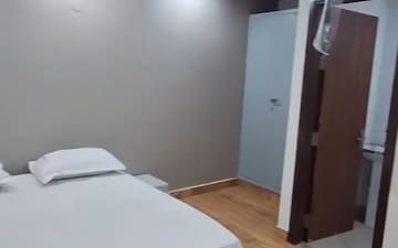 Studio Builder Floor For Sale in Gaur City 2 - 14th Avenue, Sector 16c Greater Noida