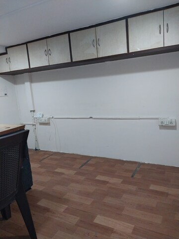 Room in  Office Space at Haware Fantasia, Sector 28 – for Rent