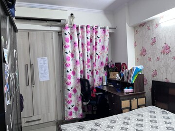 Living Room in 2 BHK Apartment at Sethi Max Royale, Sector 76 – for Sale