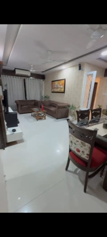 Team Area in 3 BHK Apartment at Acme Ozone, Manpada – for Rent