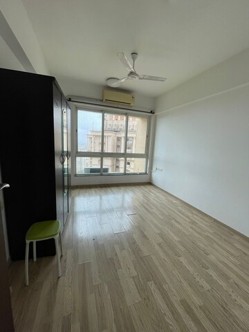 Room in 3 BHK Apartment at Hiranandani Gardens Torino, Powai – for Rent