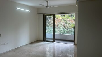 Room in 3 BHK Apartment at L&T Emerald Isle, Powai – for Rent