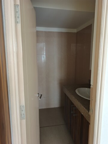 Bathroom in 3 BHK Apartment at Emaar Emerald Floors Premier, Sector 65 – for Rent