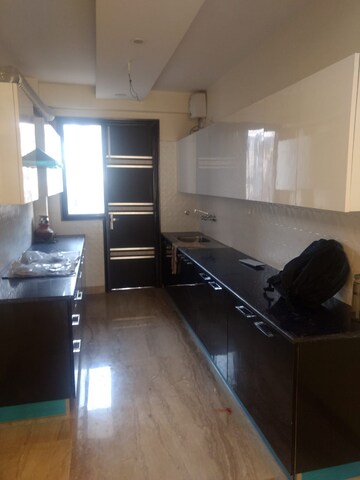 Kitchen in 3 BHK Builder Floor at Sector 45 – for Rent