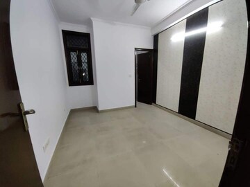 Bedroom in 2 BHK Builder Floor at Chattarpur – for Rent