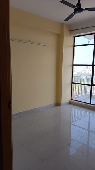 2 BHK Apartment For Rent in Signature Global Synera Sector 81 Gurgaon  8116162