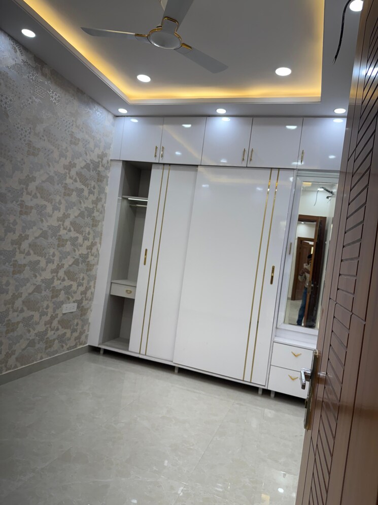 undefined, saya-gold-avenue 3 Bedroom 1760 Sq.Ft. Apartment In Vaibhav Khand Ghaziabad 8116285