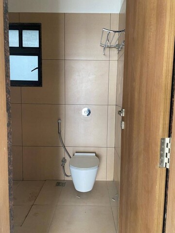 Bathroom in 2 BHK Apartment at Mahavir Kanti Avenue, Nalasopara East – for Sale