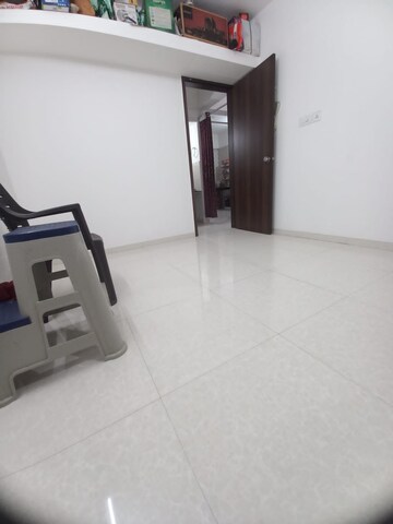 Room in 2 BHK Apartment at Lunkad Akash Towers, Pimple Nilakh – for Rent
