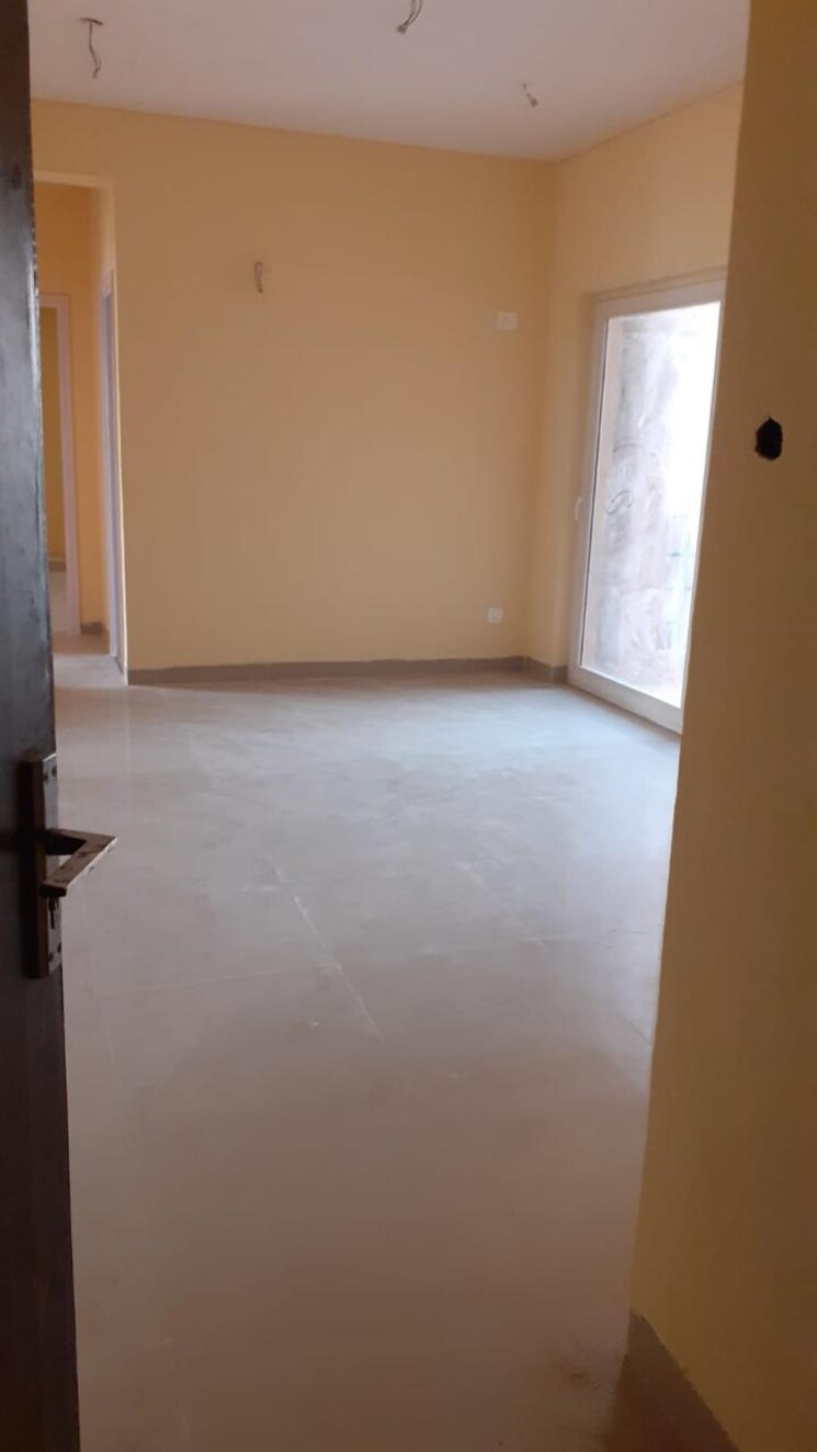 Room, gls-arawali-homes 2 Bedroom 570 Sq.Ft. Apartment In Sohna Sector 4 Gurgaon 8116291