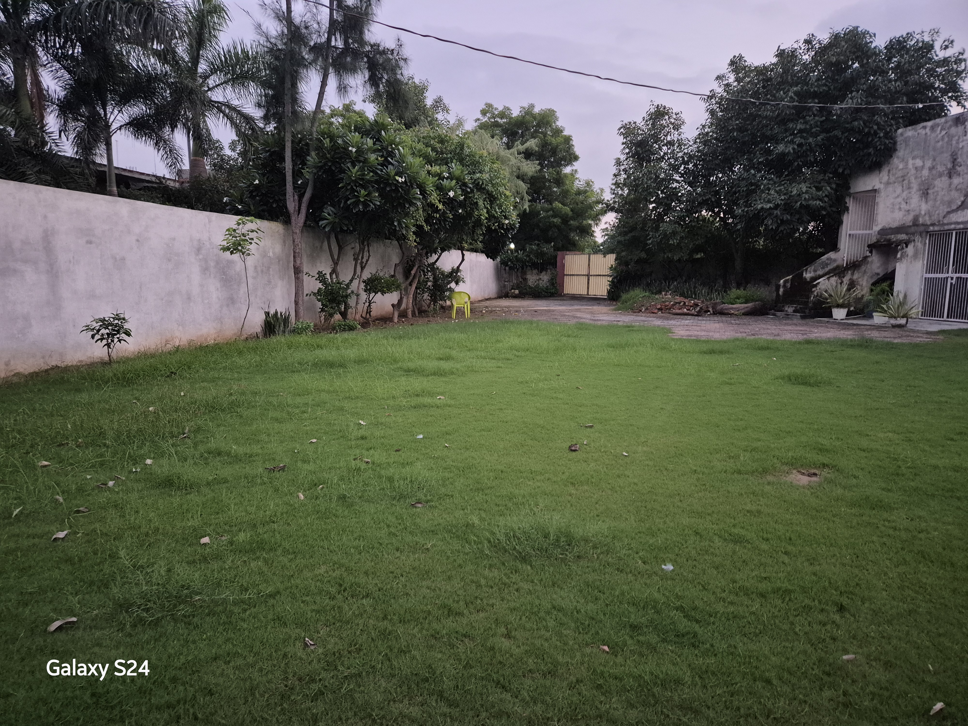 Plot For Sale in Mb Realtech 