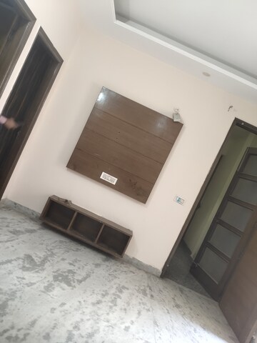 Furnished Amenities in 3 BHK Builder Floor at Guru Nanak Enclave, Dhakoli Village – for Sale