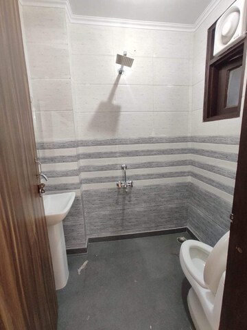 Attached Bathroom in 2 BHK Builder Floor at Chattarpur – for Rent