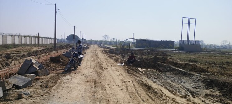 undefined, meerut cantt  144 Sq.Yd. Plot In Meerut Cantt Meerut 8116402