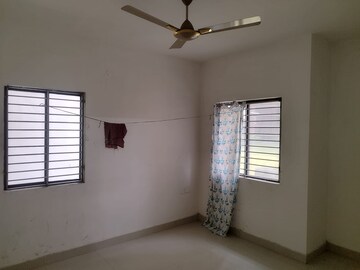 Room in 2 BHK Apartment at PS The 102, Joka – for Rent