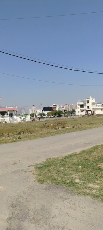  Plot – Exterior View View at Lal Kuan - for Sale