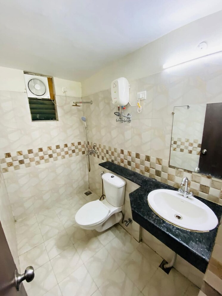 Master Bedroom, sector 49 3.5 Bedroom 1832 Sq.Ft. Builder Floor In Sector 49 Faridabad 8116541