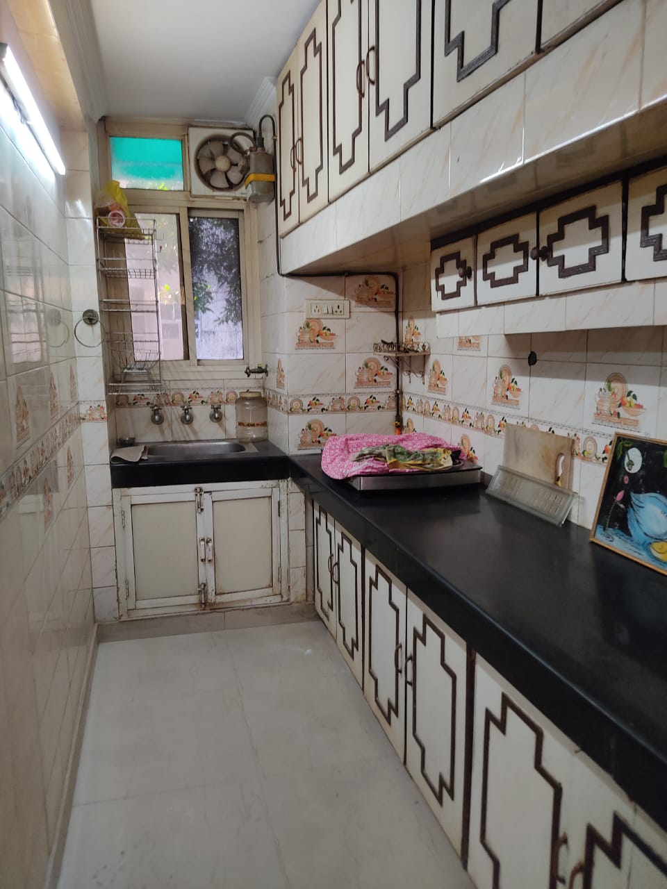 2 BHK + Pooja Room Apartment For Sale in Saraswatikunj Apartment P