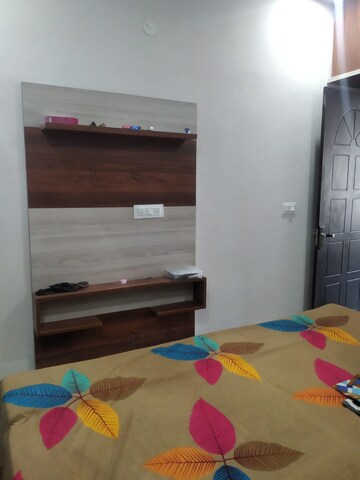 Furnished Amenities in 3 BHK Builder Floor at Sector 115 – for Rent