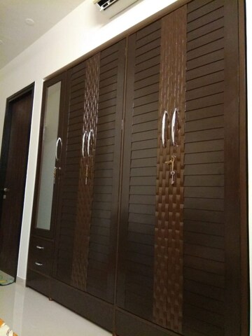 Furnished Amenities in 2.5 BHK Apartment at Lodha Splendora, Ghodbunder Road – for Rent