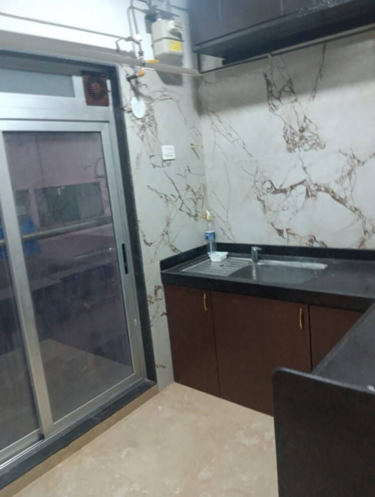 Kitchen, goregaon west 2 Bedroom 848 Sq.Ft. Apartment In Goregaon West Mumbai 8116663