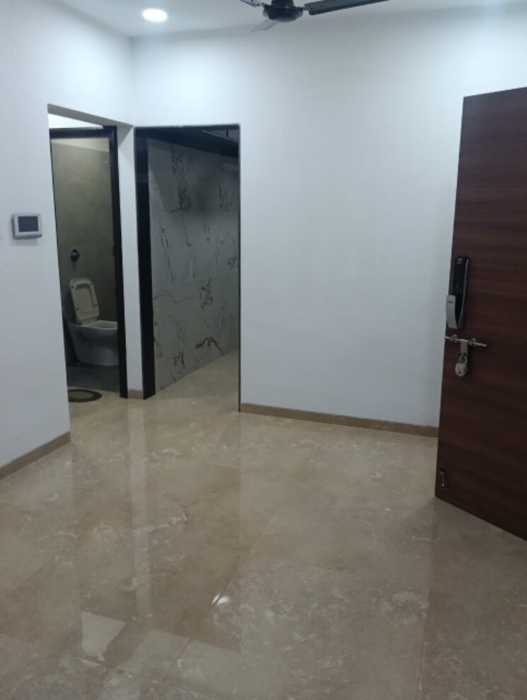 Room, goregaon west 2 Bedroom 848 Sq.Ft. Apartment In Goregaon West Mumbai 8116663