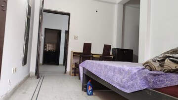 Bedroom in 2 BHK Builder Floor at Ardee City, Sector 52 – for Rent