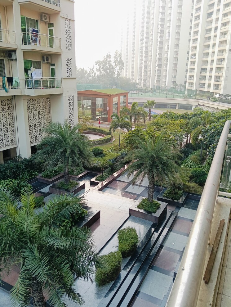 Balcony, gaur-saundaryam 3 Bedroom 2400 Sq.Ft. Apartment In Tech Zone 4 Greater Noida Greater Noida 8116728