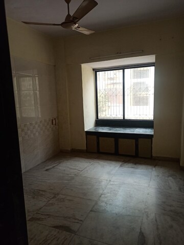 Room in 1 BHK Apartment at Sher E Punjab, Andheri East – for Rent