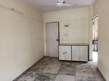 Room in 1 BHK Apartment at Sher E Punjab, Andheri East – for Rent