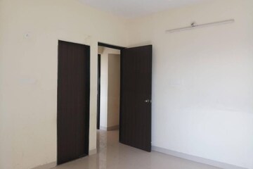 Master Bedroom in 2.5 BHK Apartment at Runwal Garden City, Balkum Pada – for Rent