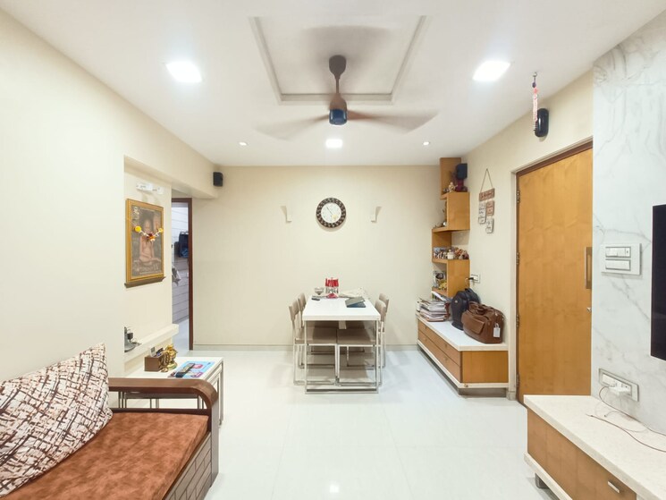 Living Room, babhai naka 2 Bedroom 570 Sq.Ft. Apartment In Babhai Naka Mumbai 8116772