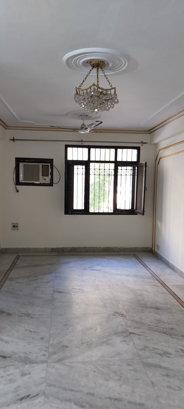 Room, sector 50 3.5 Bedroom 1705 Sq.Ft. Apartment In Sector 50 Noida 8116799