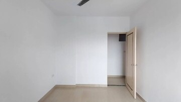 Bedroom in 2 BHK Apartment at Vardhman Gardens, Balkum Pada – for Rent