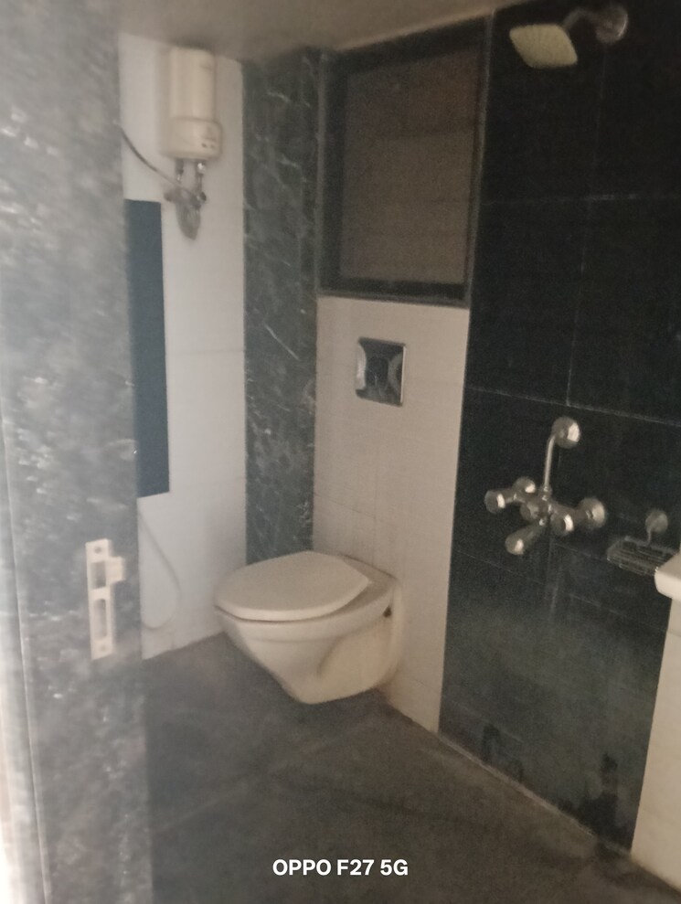 Bathroom, neminath-heights 2 Bedroom 602 Sq.Ft. Apartment In Mira Road Thane 8116836