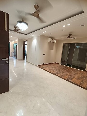 Master Bedroom in 1 BHK Builder Floor at Palam Vihar Residents Association, Palam Vihar – for Rent