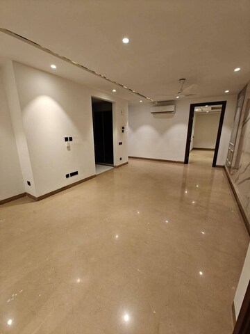 Room in 2 BHK Builder Floor at Palam Vihar Residents Association, Palam Vihar – for Rent
