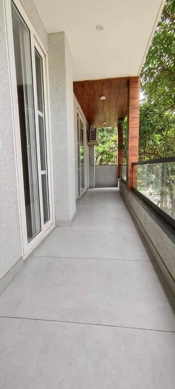 Balcony in 3 BHK Builder Floor at Palam Vihar Residents Association, Palam Vihar – for Rent